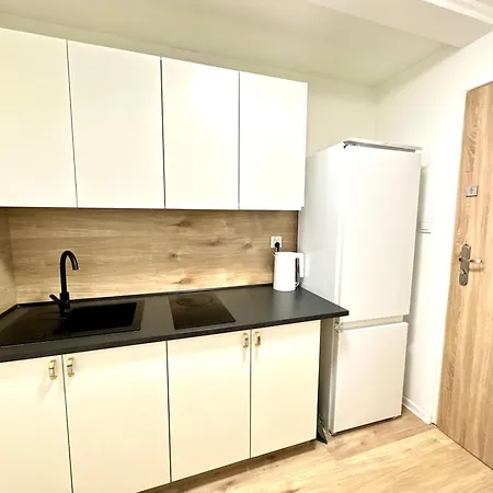 Leszczynki Mieszkanie 2 Pokojowe *